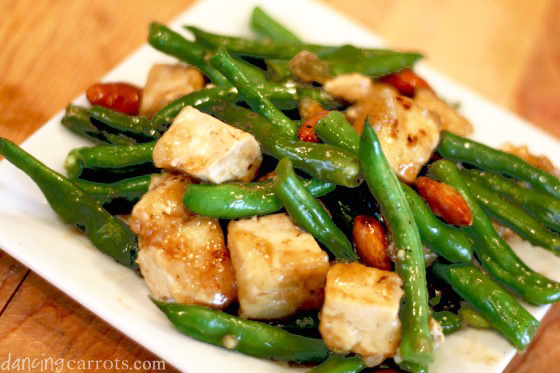 Tofu si fasole verde