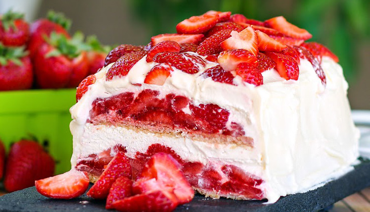 Tiramisu cu capsune