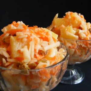 salata de morcovi, mere, ananas