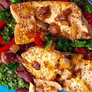 Salata de tofu cu fasole rosie