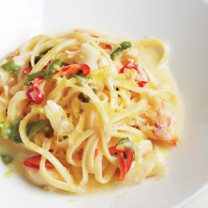 Pasta cu crab alb