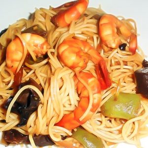 Taietei-chinezesti-cu-creveti si ciuperci negre
