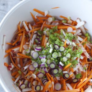 Salata de morcov, mar si gulii