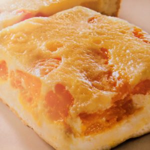 Prajitura pufoasa cu mandarine si brannza de vaci