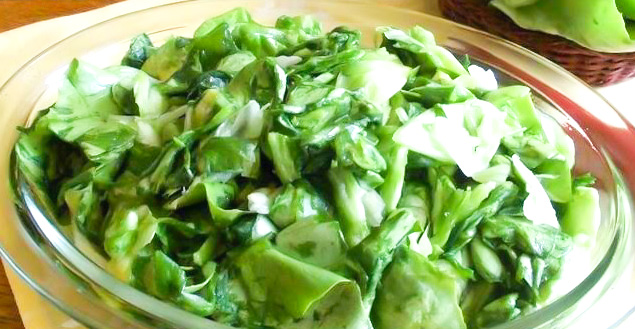 Salata verde cu usturoi
