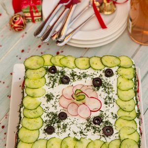 Tort-aperitiv- cu ton