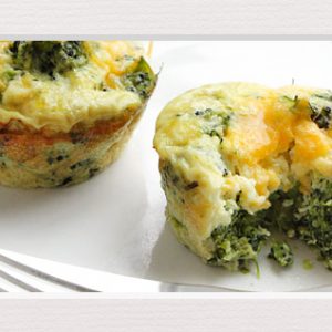 Broccoli cu oua si mozzarella la cuptor
