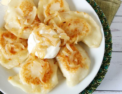 Ravioli umplute cu carne de crap