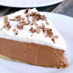 Prajitura matase frantuzeasca cu blat de tarta